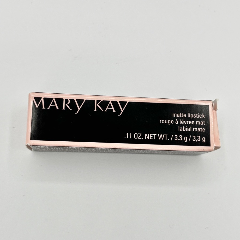 Mary Kay Matte Lipstick - Elegant Black